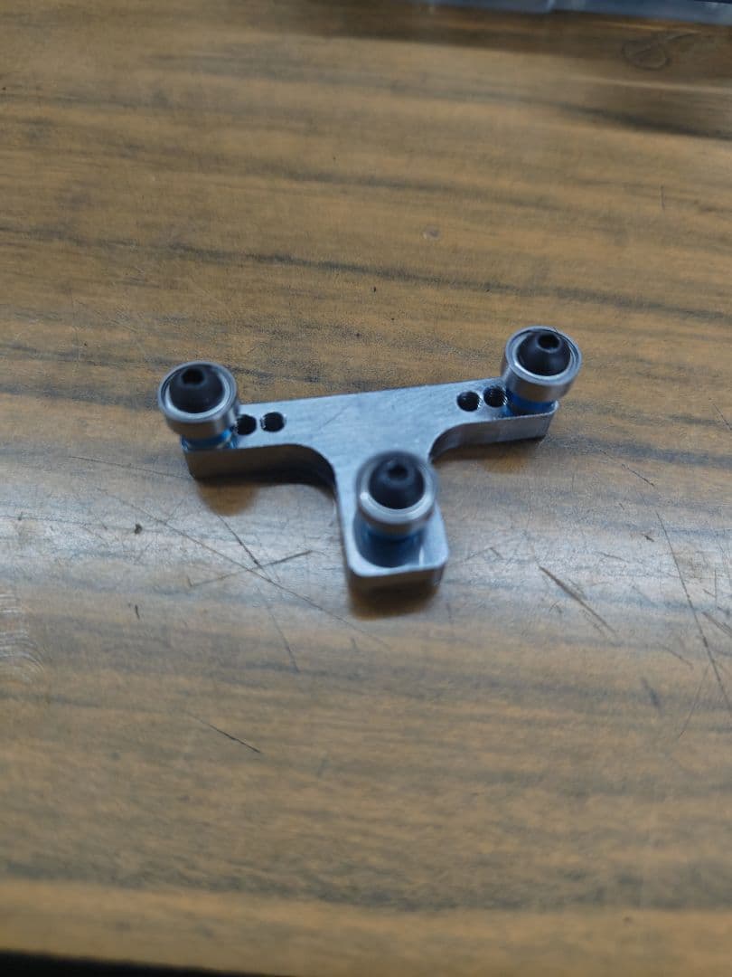 スチール製湾曲スライドラック