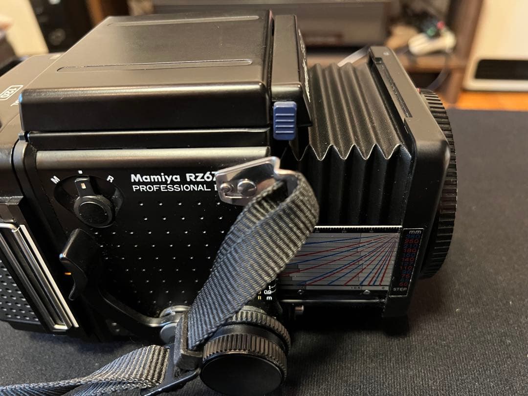 【芦澤様】Mamiya RZ67 PRO II ボディ｜動作確認済 | 蛇腹良好