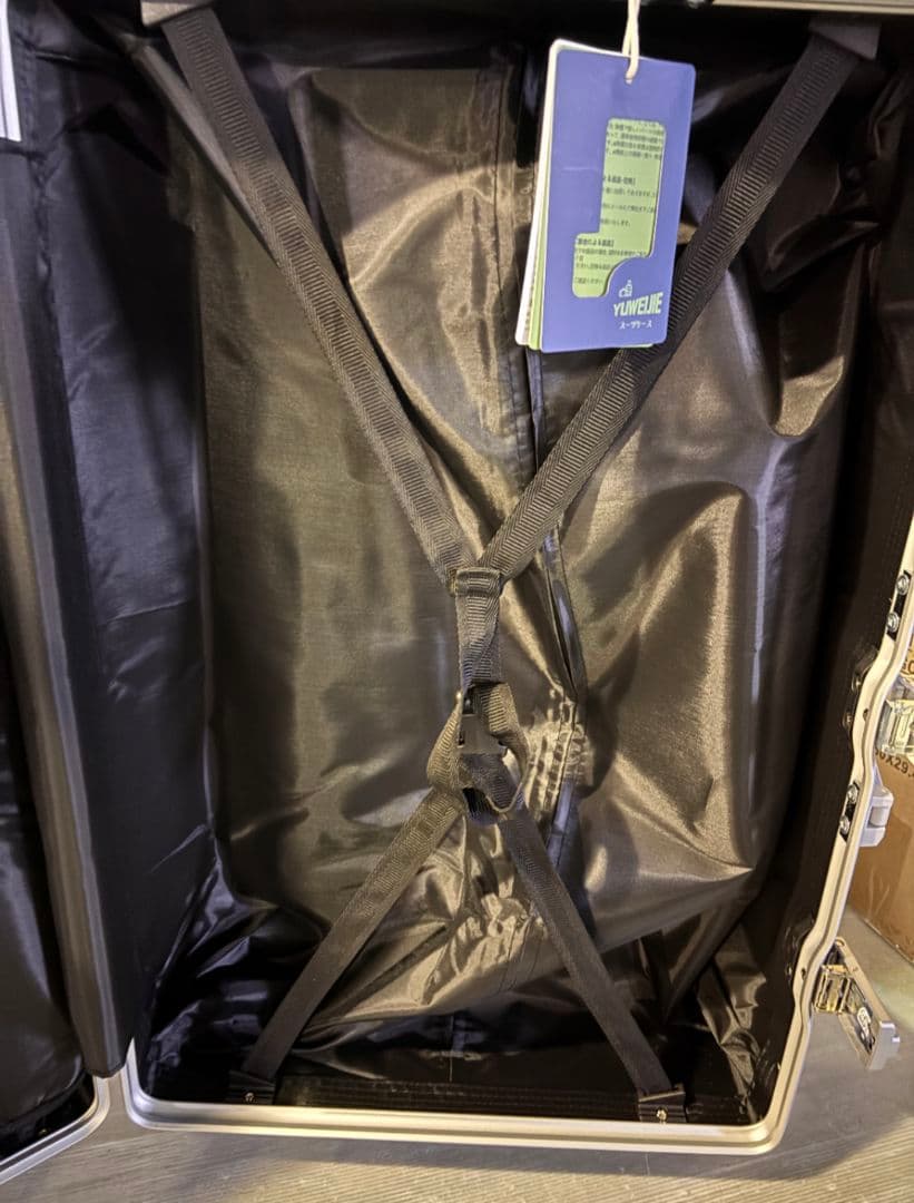 u*3様 【XL】スーツケース アルミフレーム キャリー ケース機内持ち込み 預