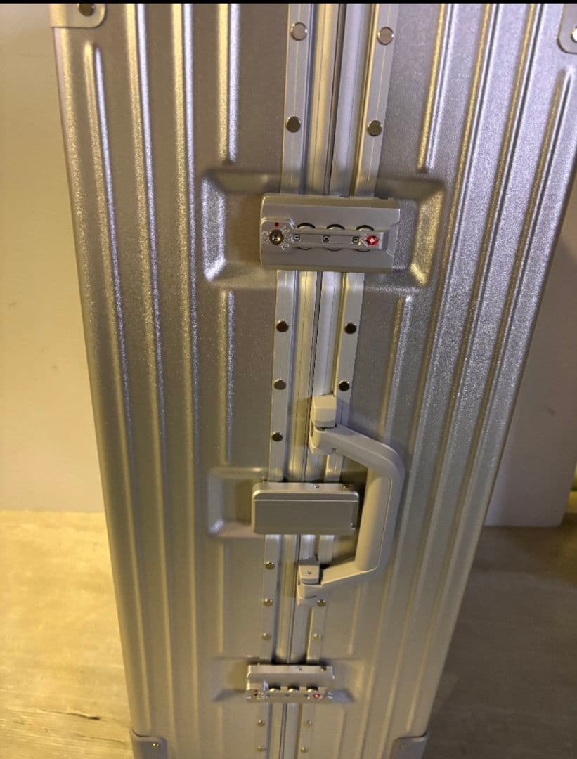 u*3様 【XL】スーツケース アルミフレーム キャリー ケース機内持ち込み 預