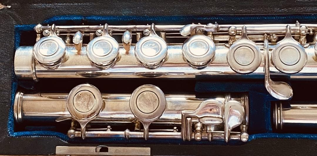 総銀製ムラマツフルート ハンドメイド 1900番台 歴史的ヴィンテージ楽器 美品