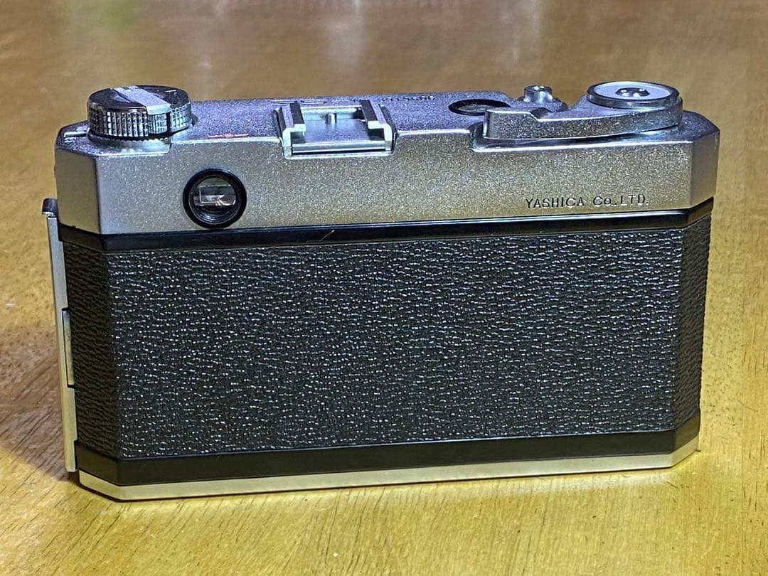 YASHICA 35 / YASHINON 45mm F2.8. 整備品