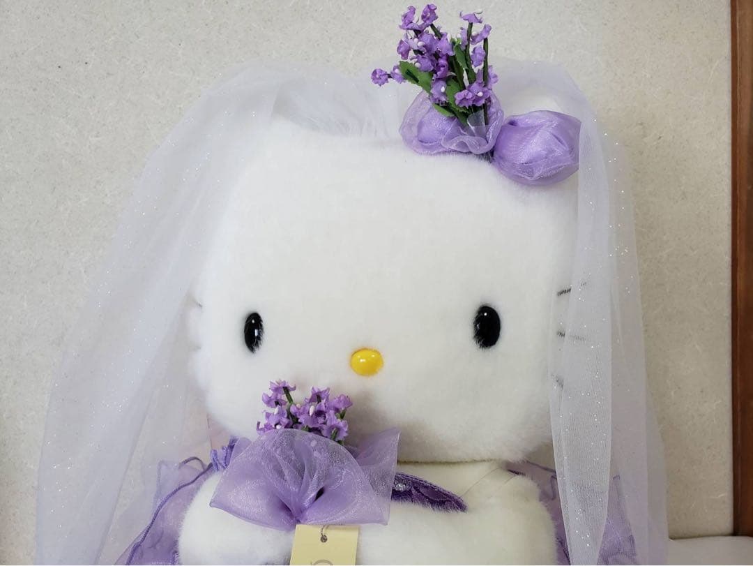 ハローキティ　ウェディングドール..