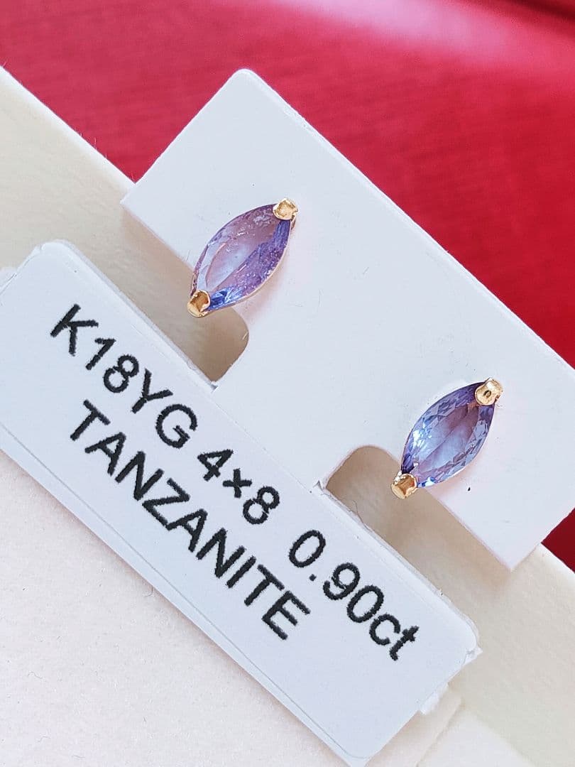 未使用品 k18 天然タンザナイト ピアス