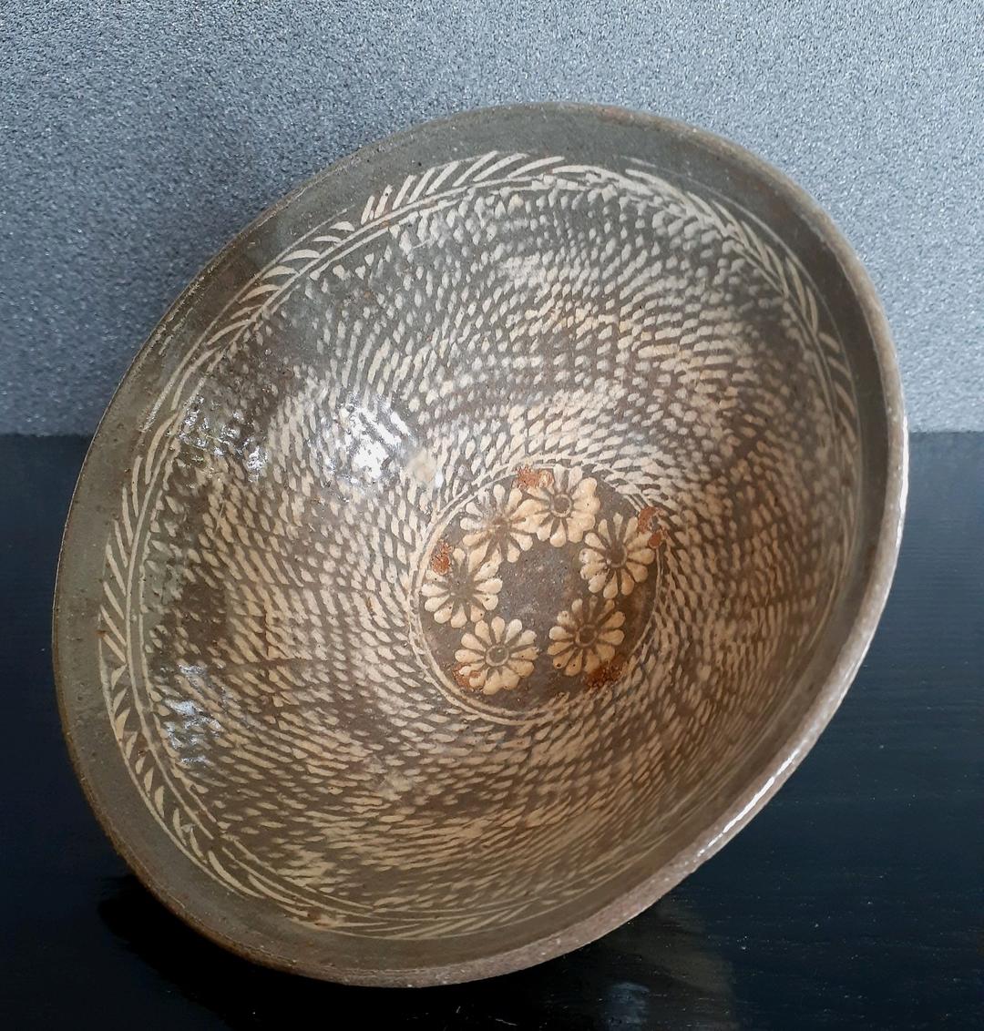 【本物保証！】朝鮮古美術　朝鮮古陶磁器　古玩　李朝花三島　刷毛目　茶碗　茶道具