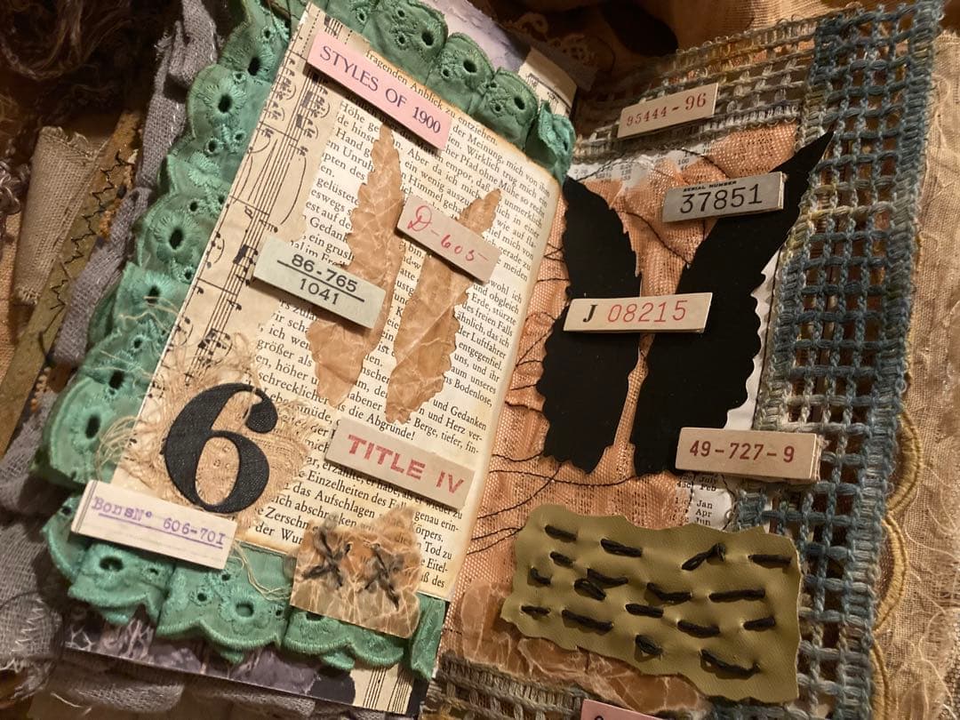 男前ジャンクジャーナル　雑記帳　数字　革タグ　ペイント　アンティーク