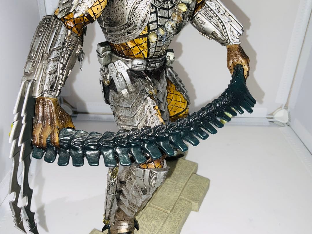 ARTFX スカー・プレデター 1/6 PVC塗装済み簡易組立キット