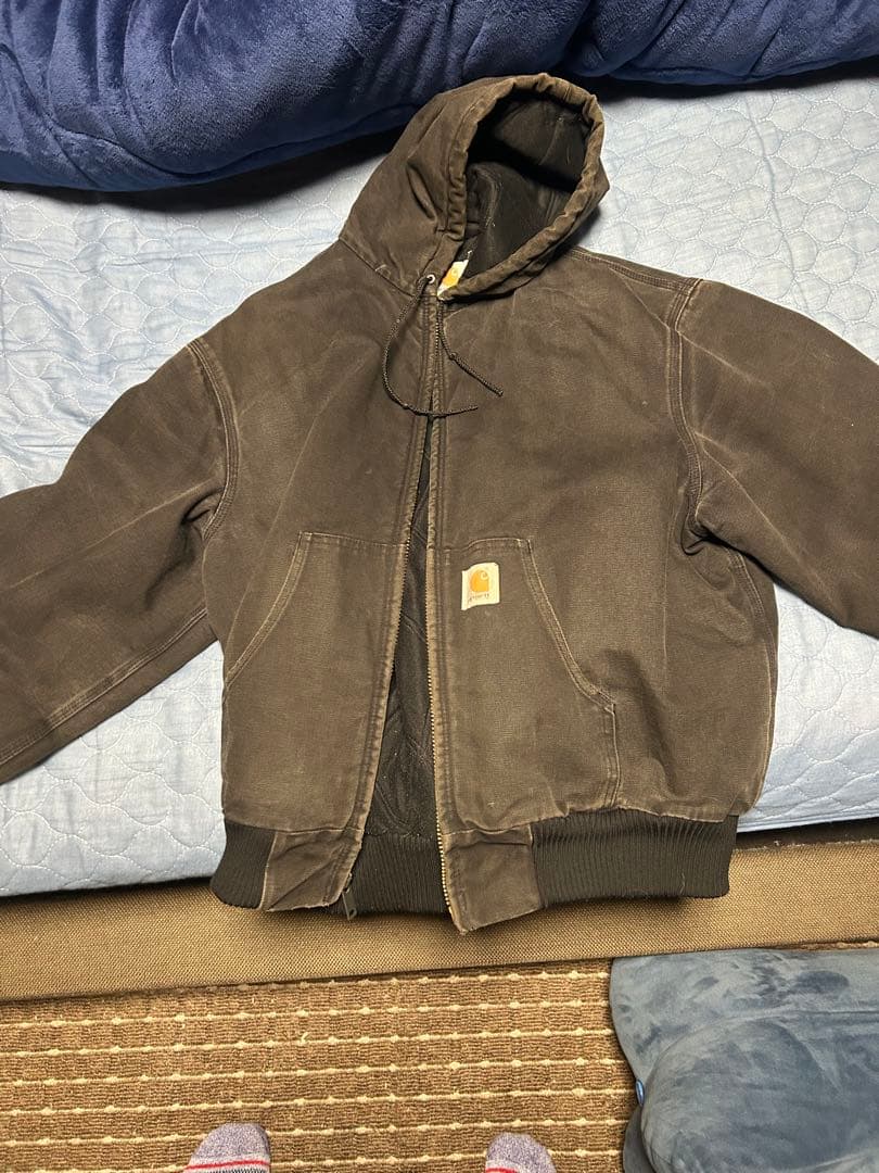 Carhartt アクティブジャケット　ブラック