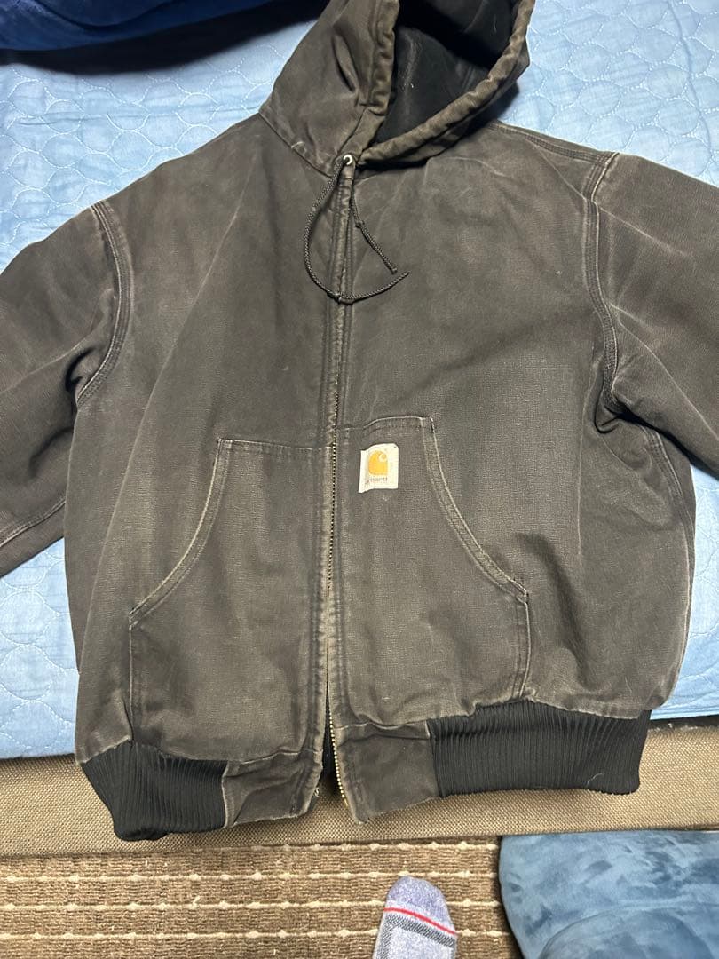 Carhartt アクティブジャケット　ブラック