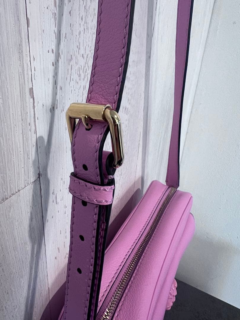 Versace メデューサ ショルダーバッグ ピンク