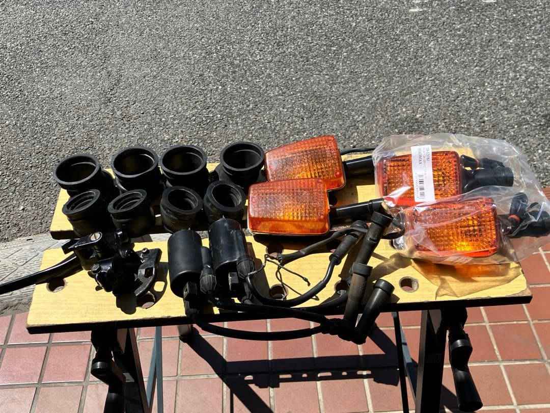 CB750F ウインカーなど部品色々