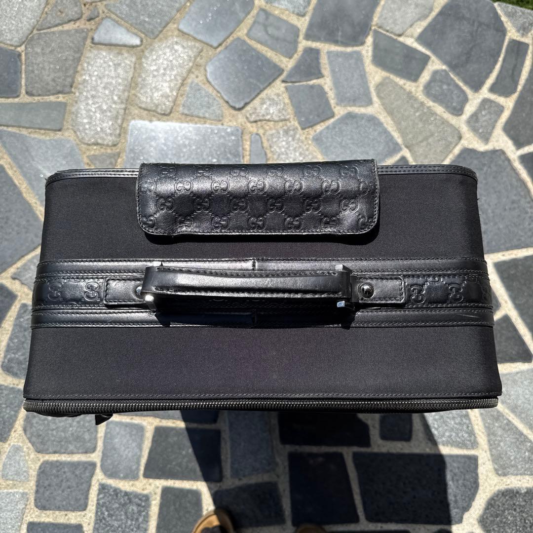 あや様　GUCCI キャリーケース 中型