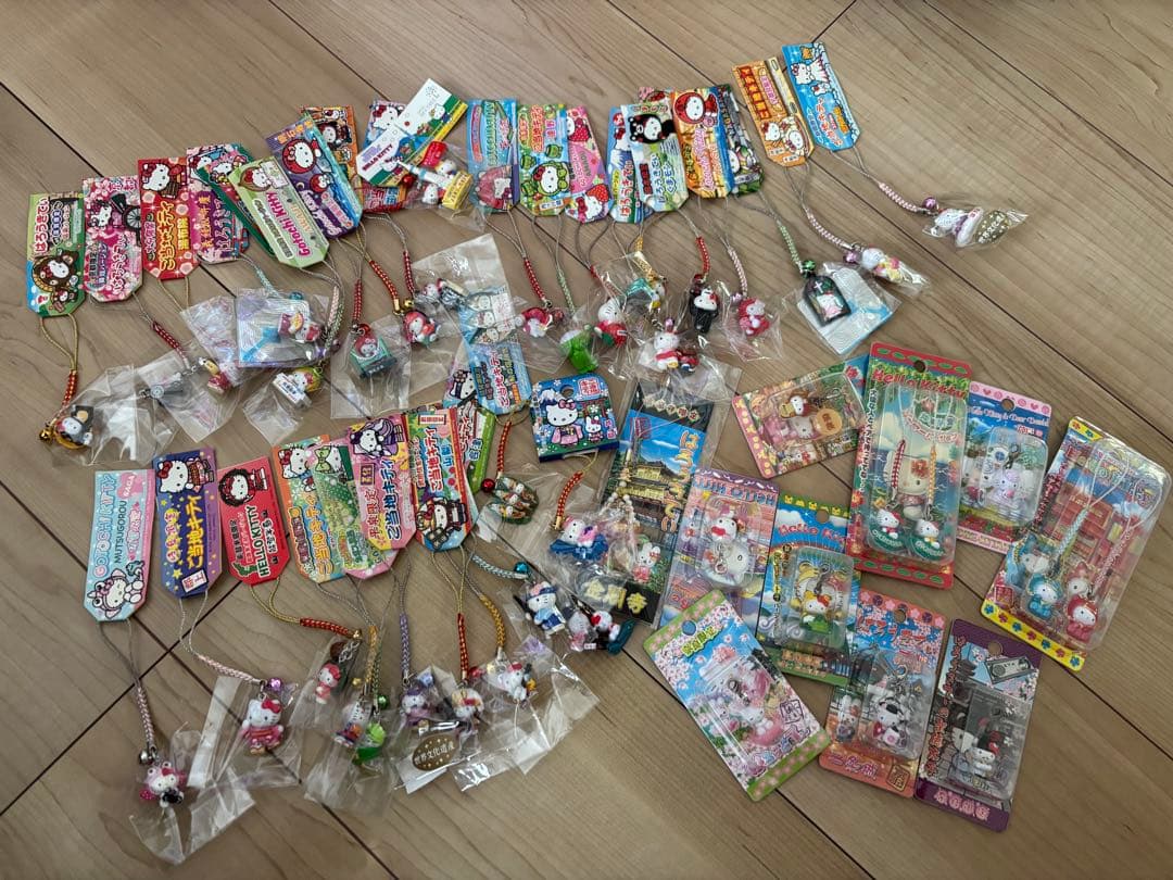 ご当地　ハローキティ ストラップ まとめ売り