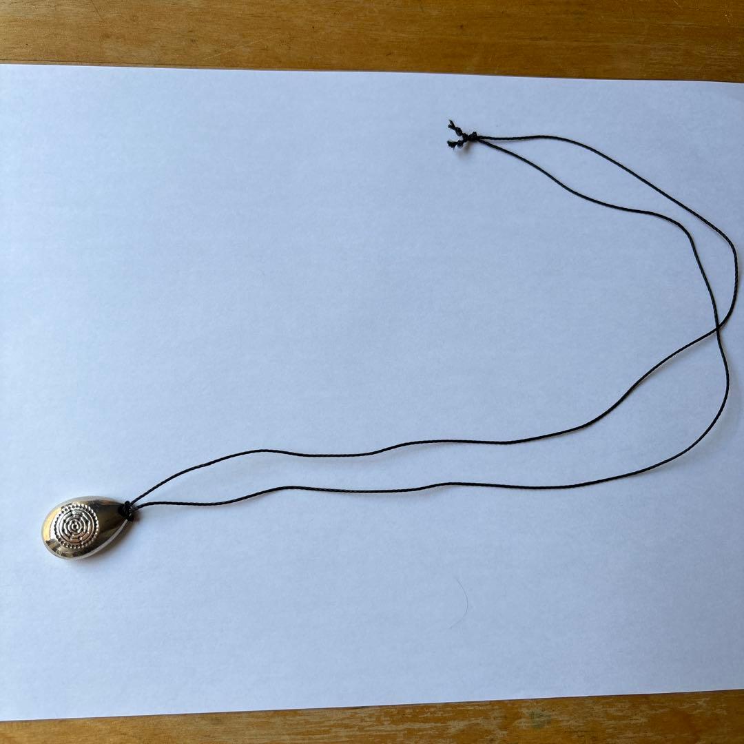 アメノシズク　シルバー黒紐　（ネッテン） グッモーニンさん専用