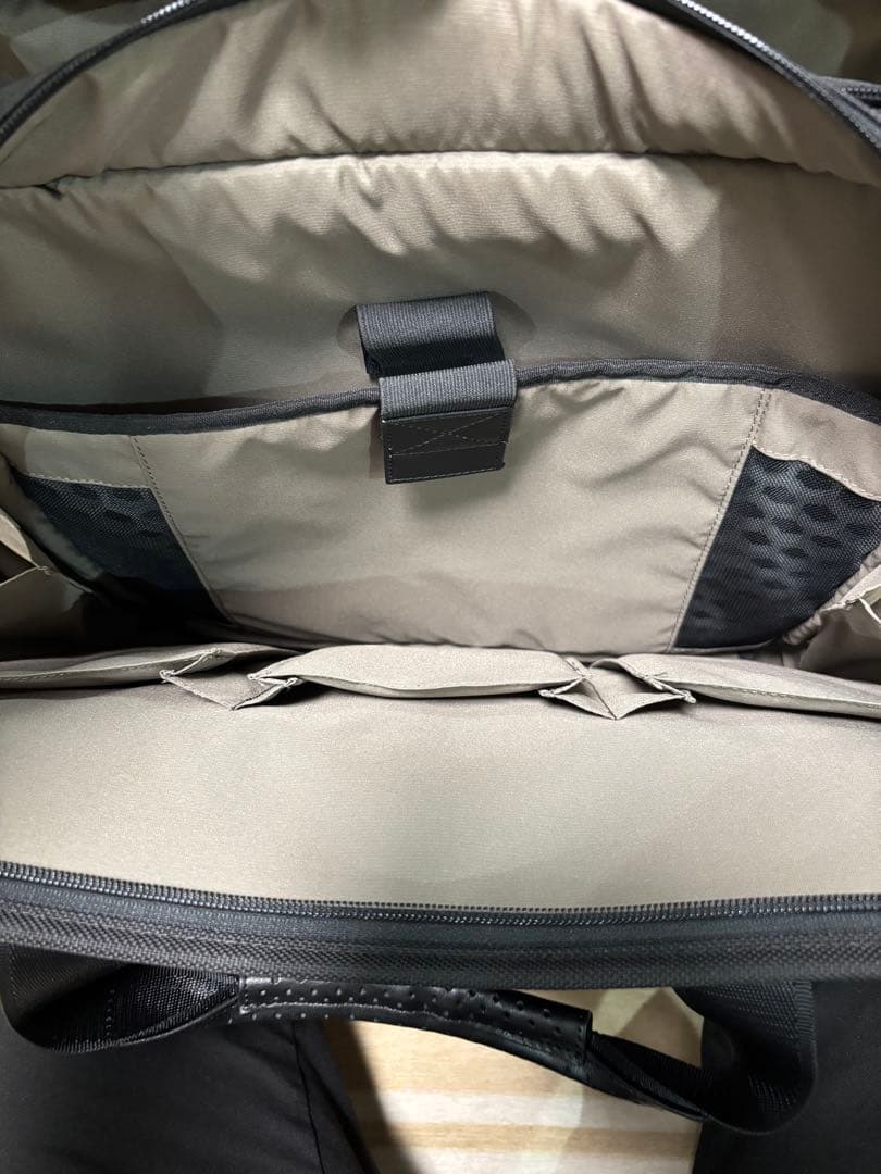 『値下げしました』Victorinox ブラック キャリーケース 中型