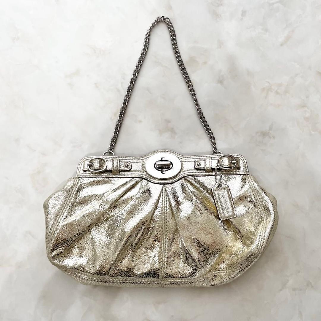 バッグ COACH Chain Shoulder Bag Turn Lock Gold