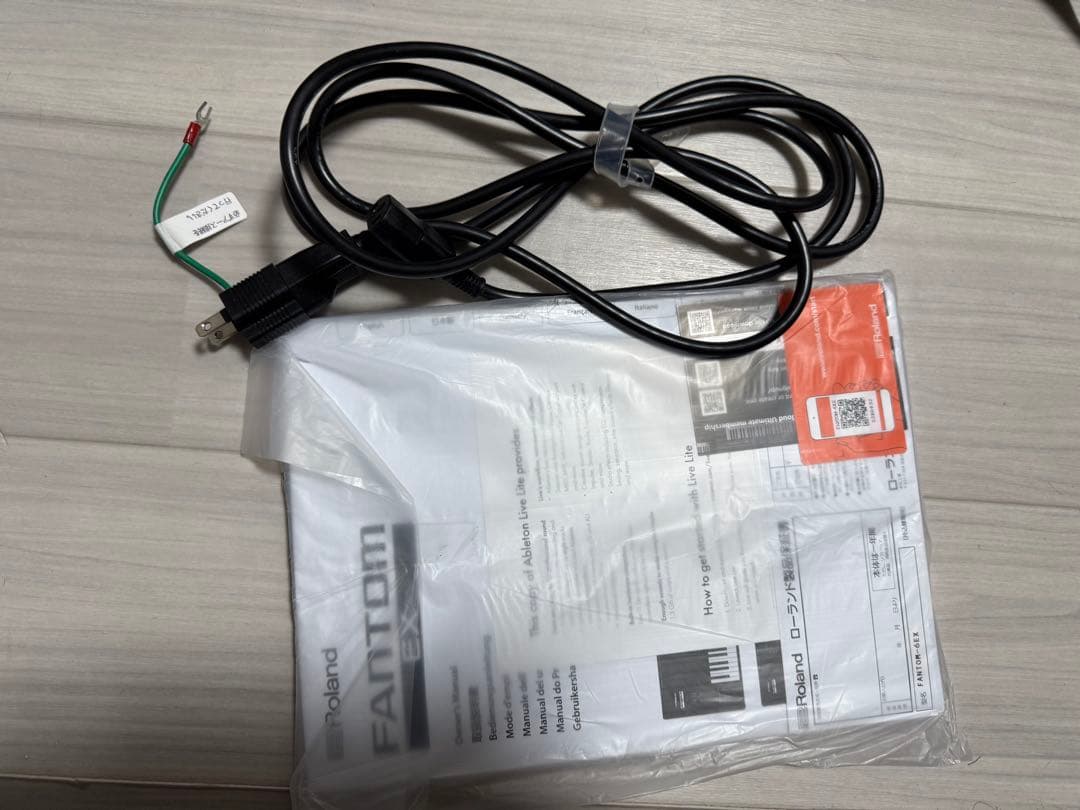 美品 Roland FANTOM-6EX ケース付き