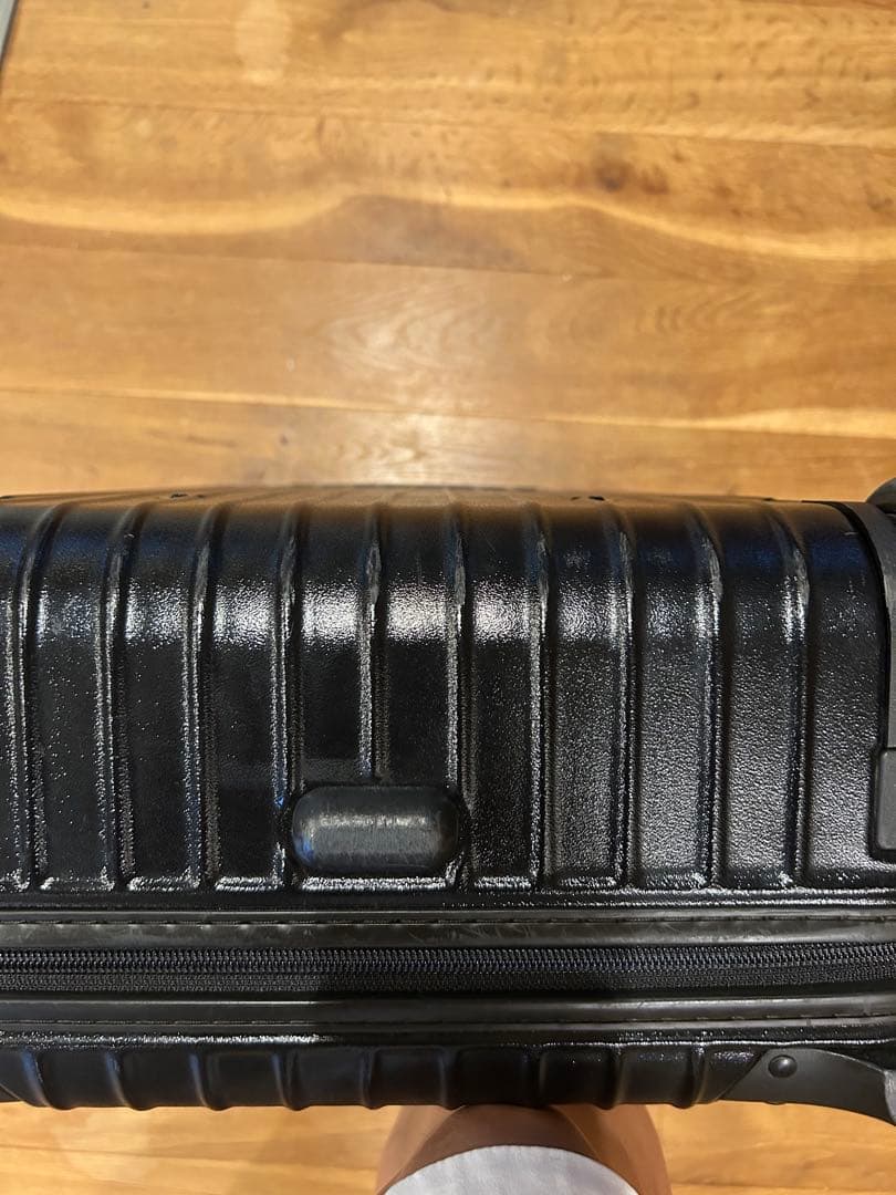 最終値下　美品　リモワ　サルサ　35L 2輪　機内持込可　ブラック