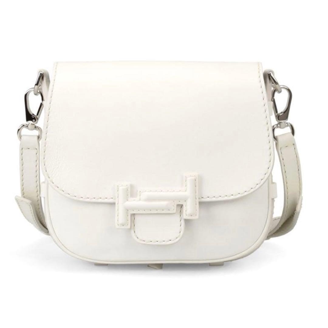 トッズ　ショルダーバッグ　ホワイト