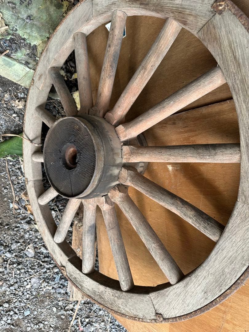 大八車　車輪　古民具　アンティーク　レトロ　ガーデニング