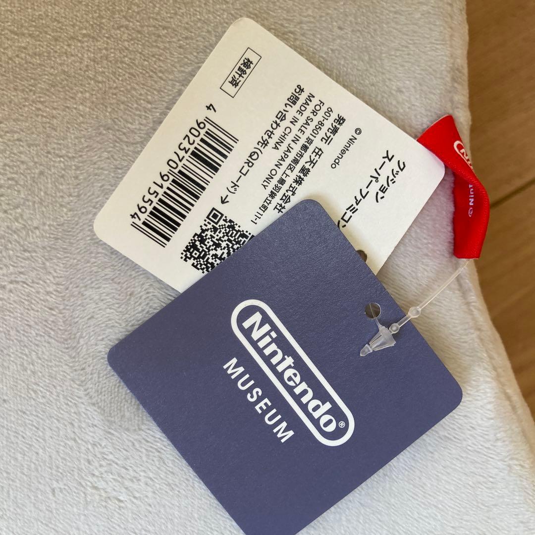 ニンテンドーミュージアム スーパーファミコン コントローラー型クッショ