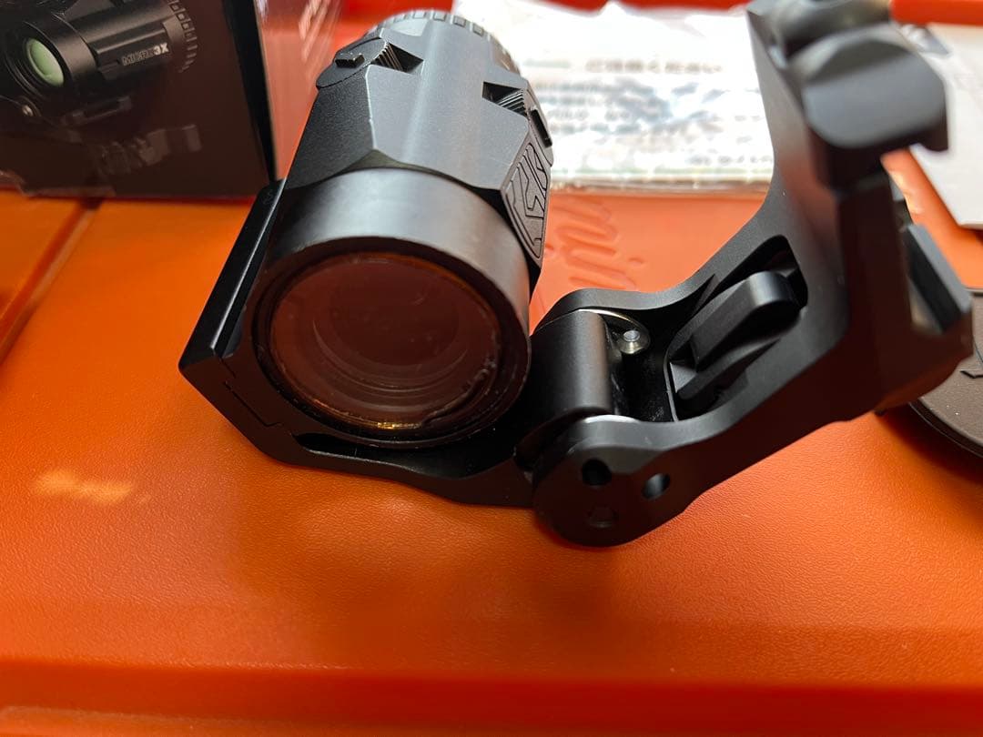 d*d様 実物　VORTEX MICRO 3X MAGNIFIER