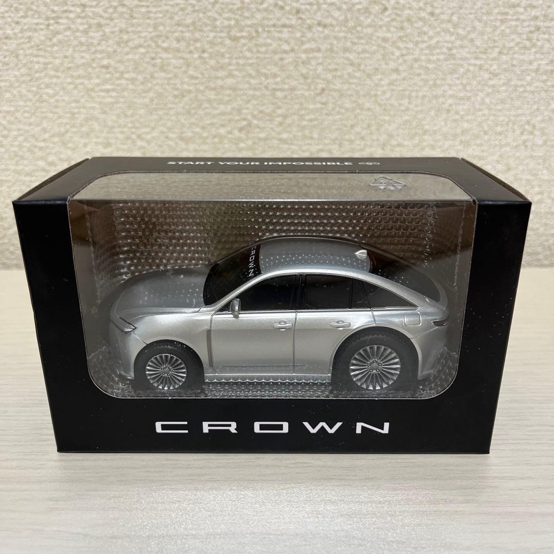 トヨタ ヴェルファイア クラウン ミニカー 3台セット　ブラック　シルバー　車