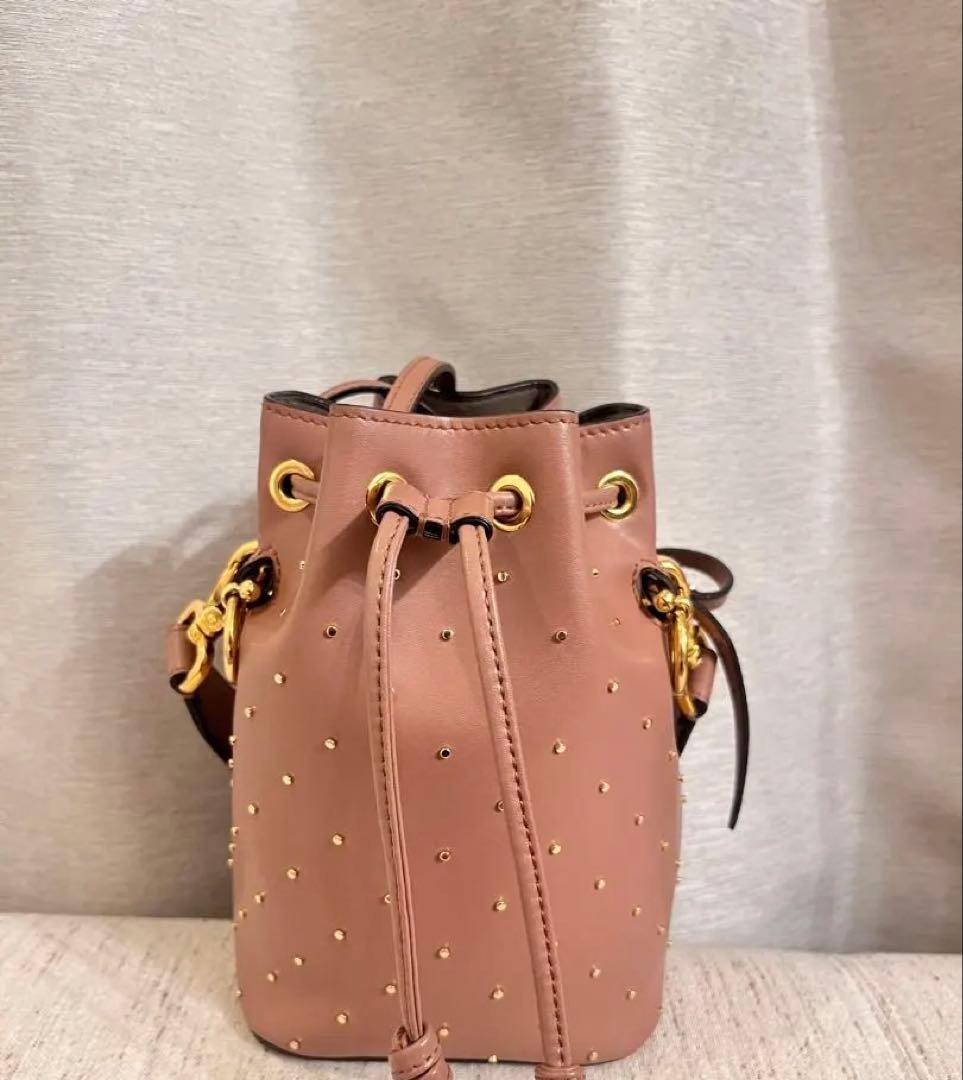 FENDI モントレゾール　ショルダーバッグ ピンク