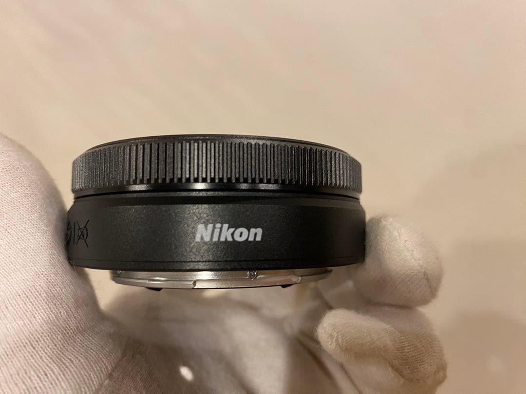 ニコンNIKKOR Z 26mm f/2.8 単焦点レンズ　Nikon