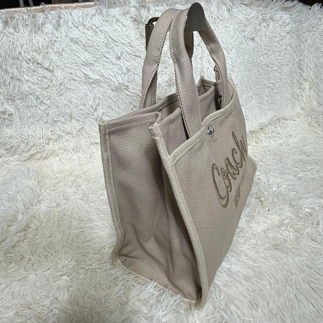 COACH ベージュ トートバッグ 新品・未使用