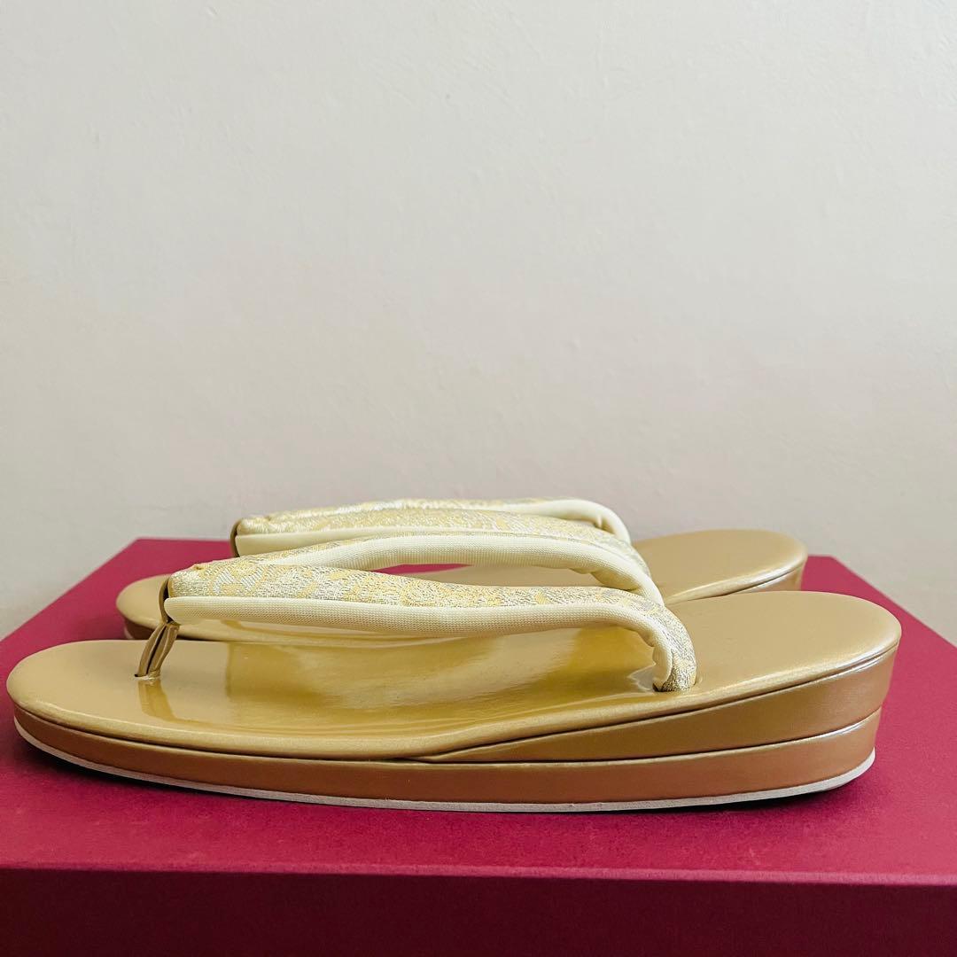 【美品】礼装用草履バッグ　結婚式　黒留袖 フォーマル　M.Lサイズ