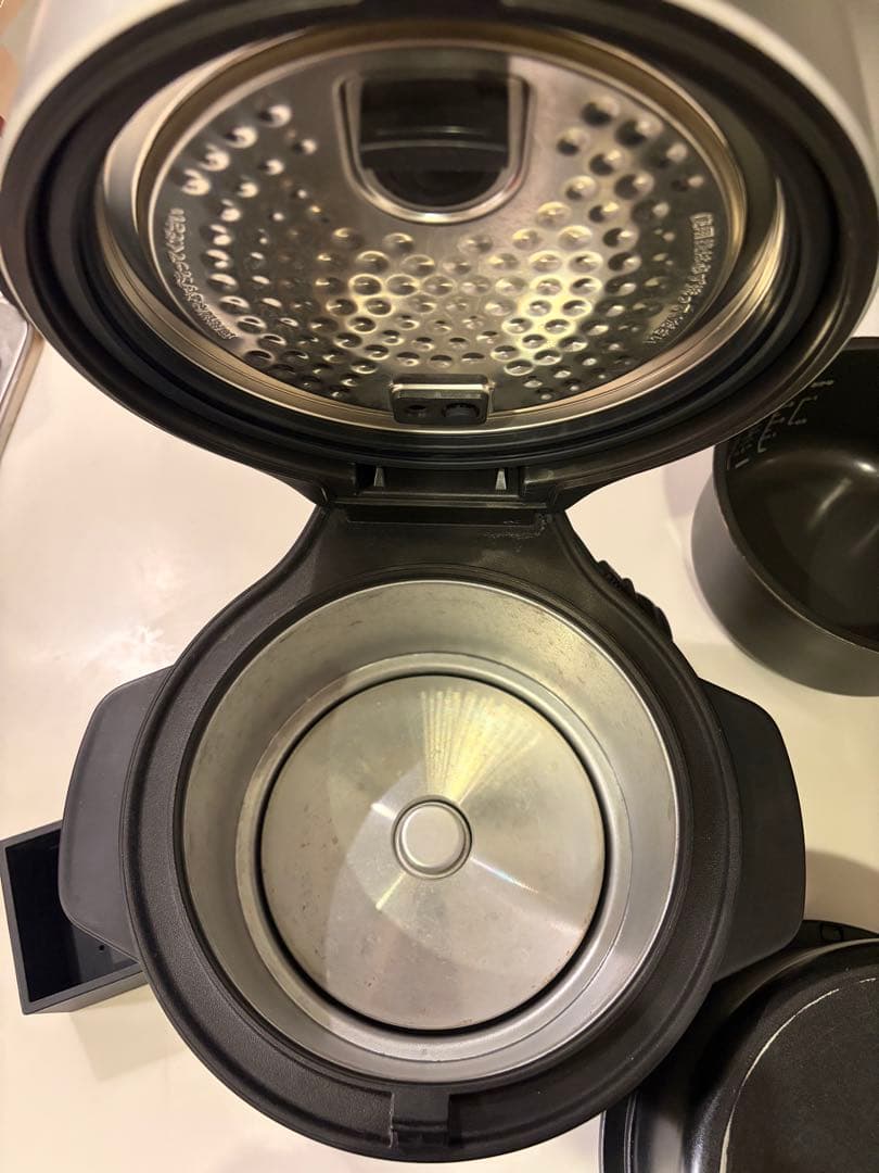 BALMUDA K03A-BK 3合炊き炊飯器