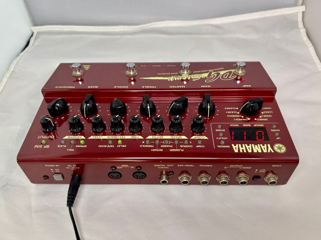 YAMAHA DG-Stomp ギタープリアンプ【取り扱い説明書付き】