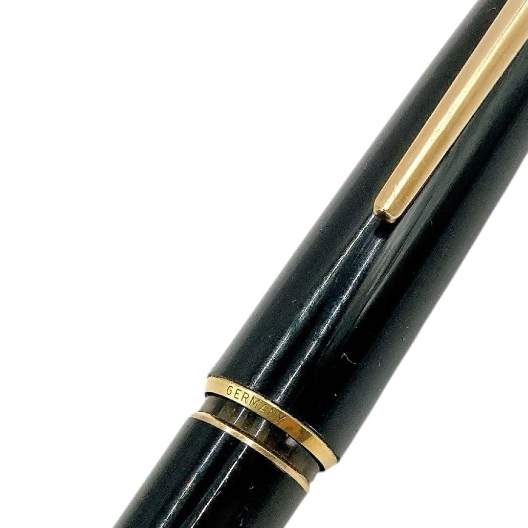 MONTBLANC✨モンブラン　万年筆　14K 585 ブラック　ケース付き