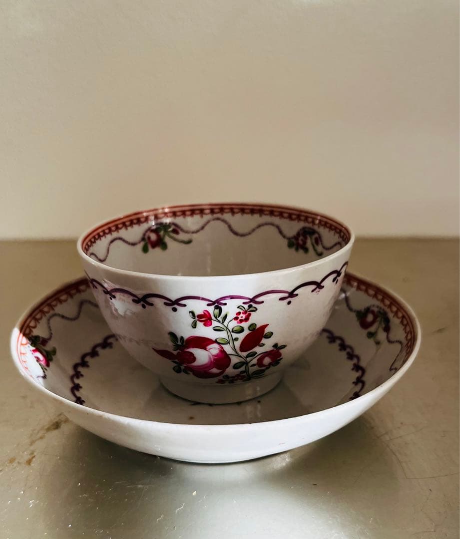 アンティーク　手描きカップ&ソーサー　ｃ/ｓ　イギリス
