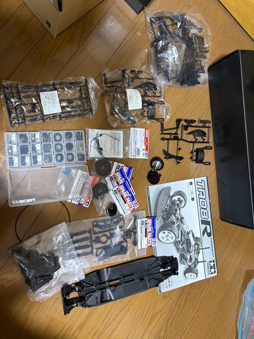 タミヤ　TA08R ラジコン