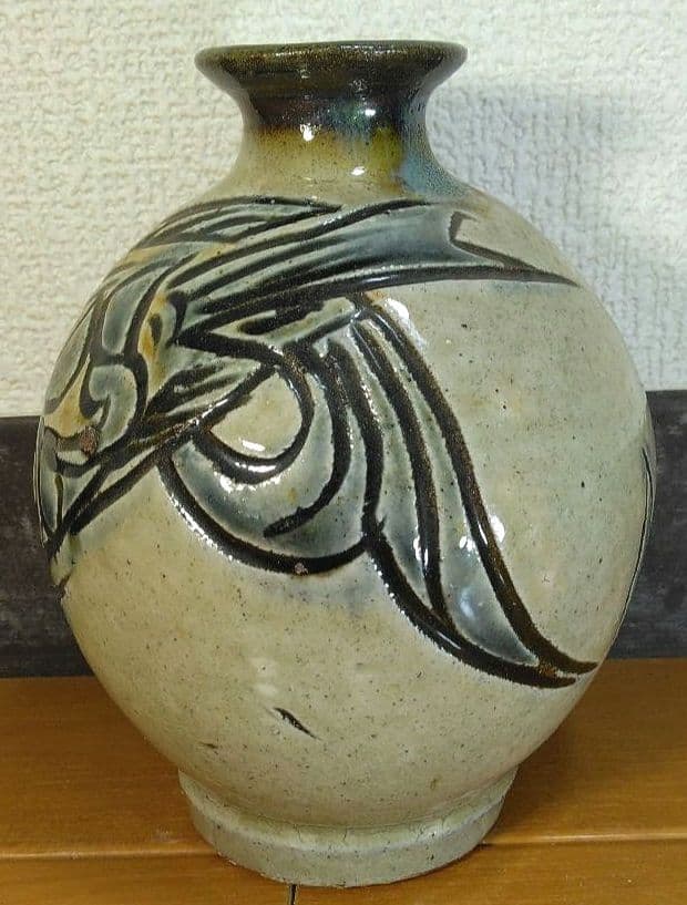 人間国宝 金城次郎 壷屋焼 花瓶 栞 共箱 壺屋焼 やちむん 珍品上作花瓶 美品