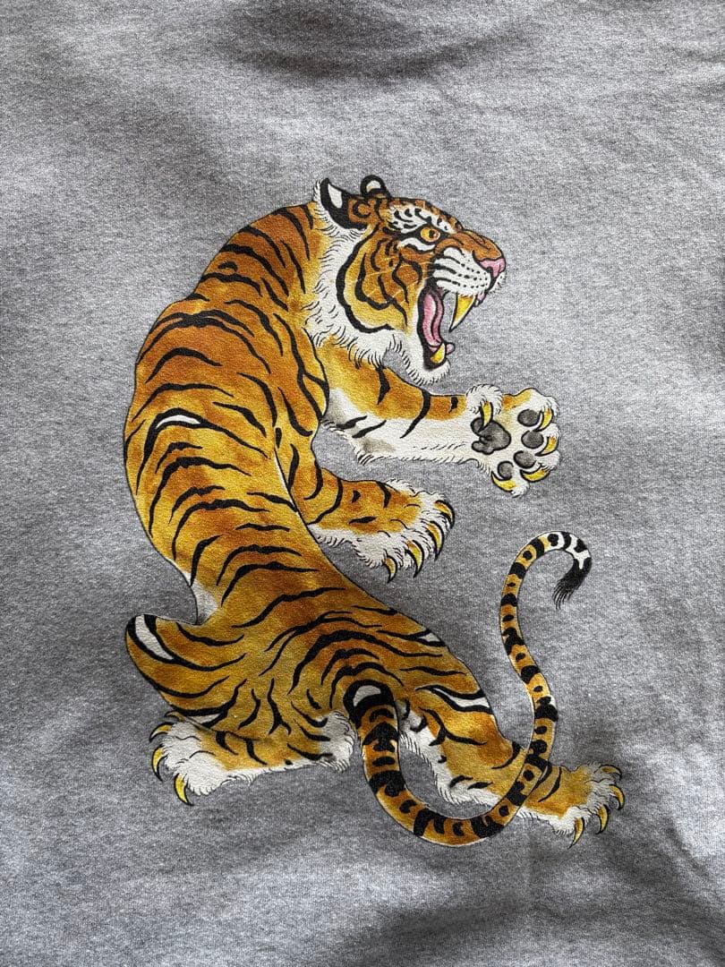 トップス TIM LEHI / PULLOVER HOODED SWEAT SHIRT