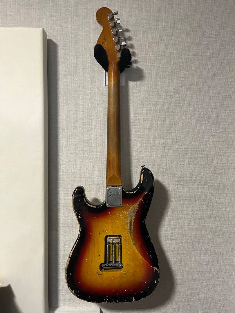 Squier Stratocaster ラッカー塗装　Mod レリック　ストラト