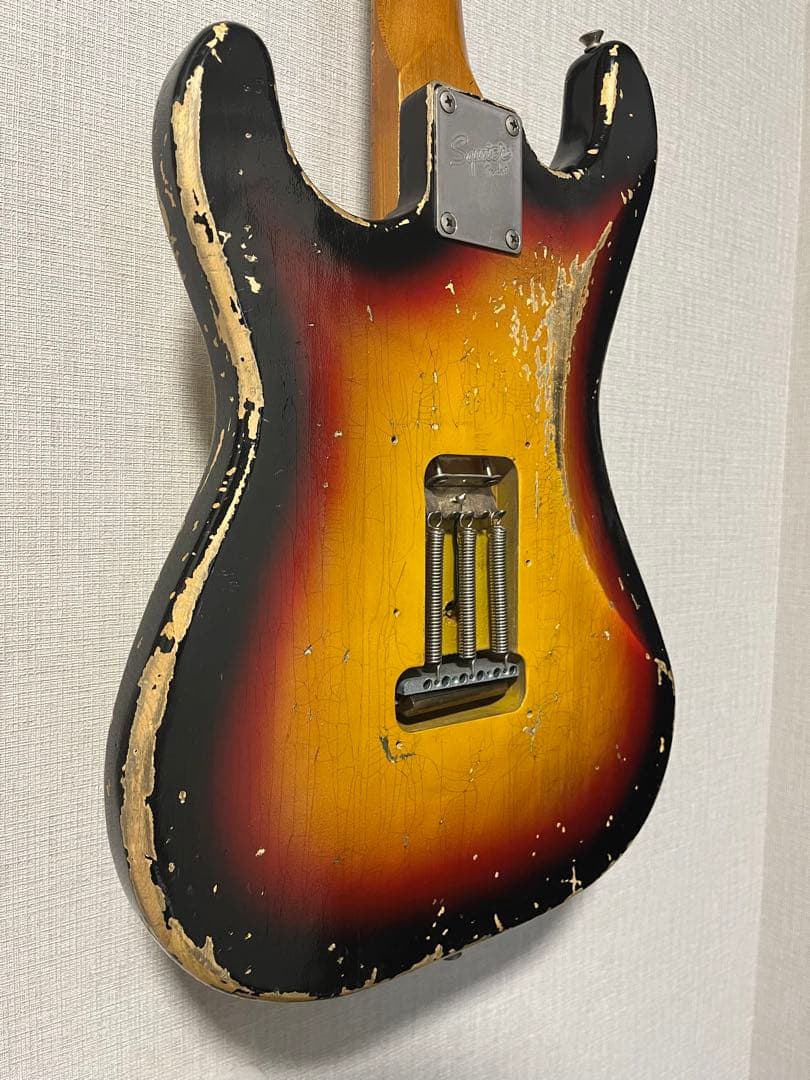 Squier Stratocaster ラッカー塗装　Mod レリック　ストラト