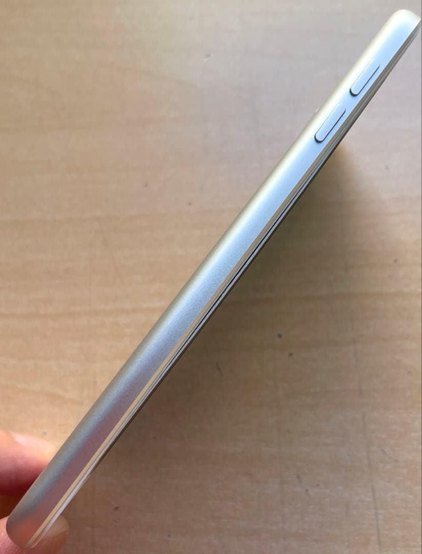 iPod touch 第7世代　32GB シルバー　A2178 美品　#1