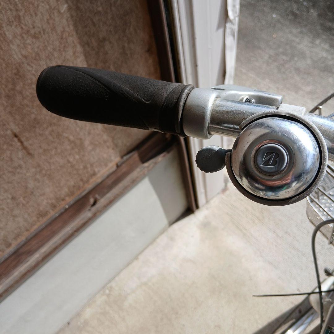 ブリジストン　アルベルト　シャンパンホワイト27インチ　引き取り限定です！