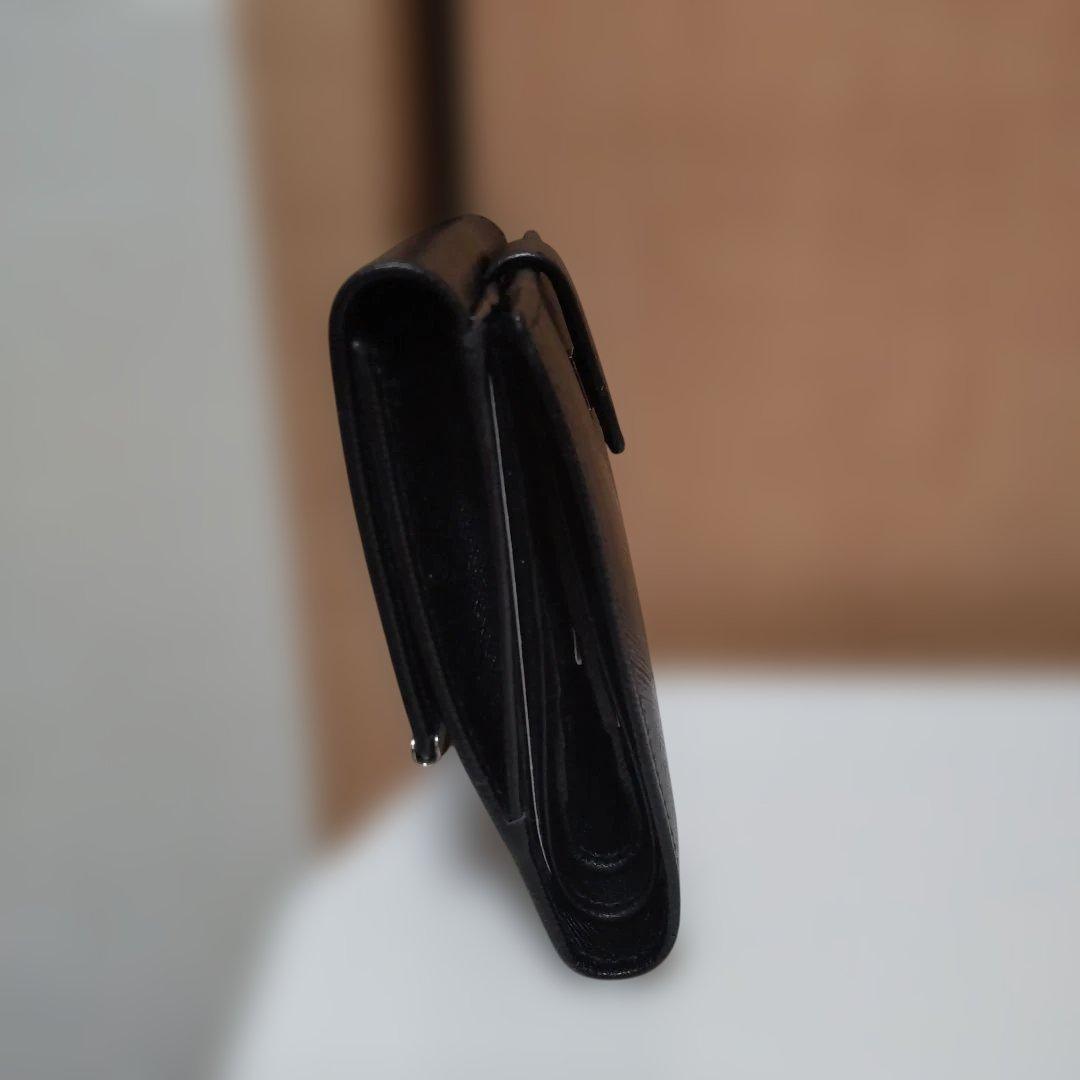 Salvatore　Ferragamo　未使用二つ折り財布　ガンチーニ