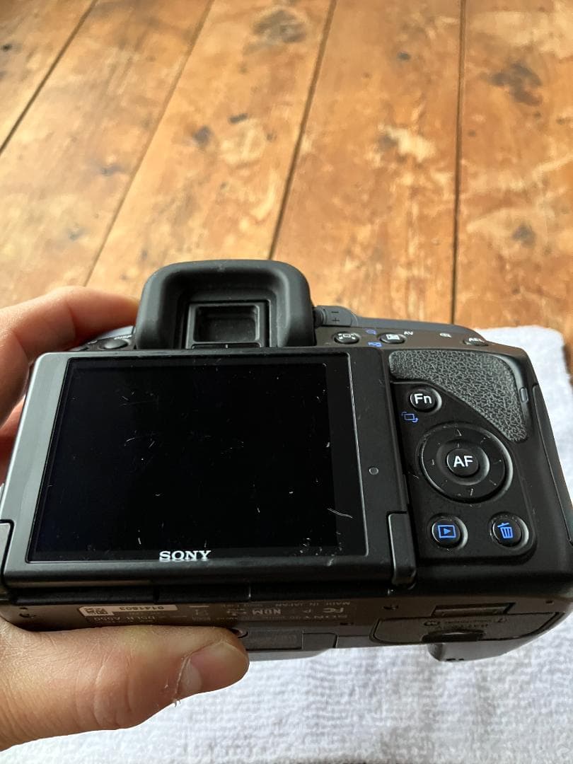 ソニーデジタル一眼レフカメラ　α550　DSLR-A550　ジャンク扱いで