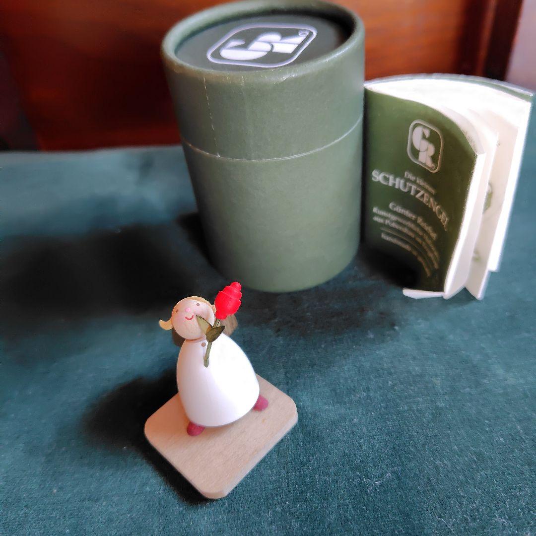 ギュンターのバラを持つ守護天使　旧デザイン