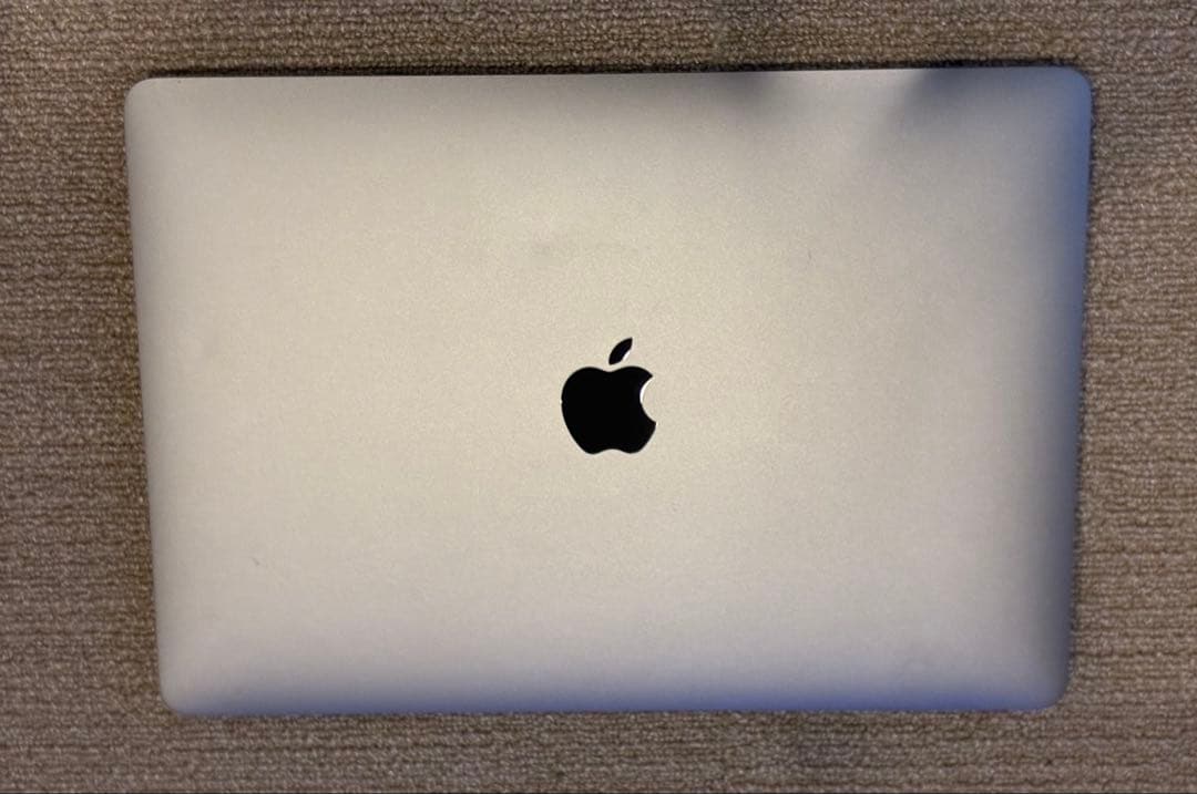 【美品】Apple MacBook Air 2020(初期化済)