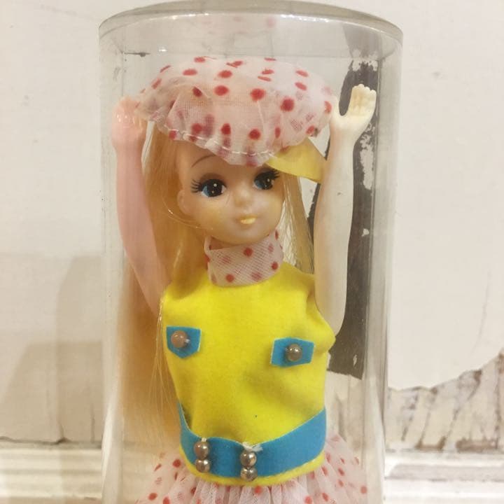 ☆貴重　激レア☆ 当時物　だっこちゃんマーク　台座　旧　タカラ　リカちゃん