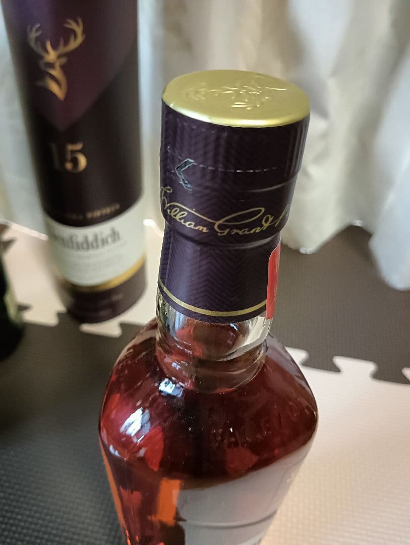 Glenfiddich モルトウイスキー 700ml 4本セット