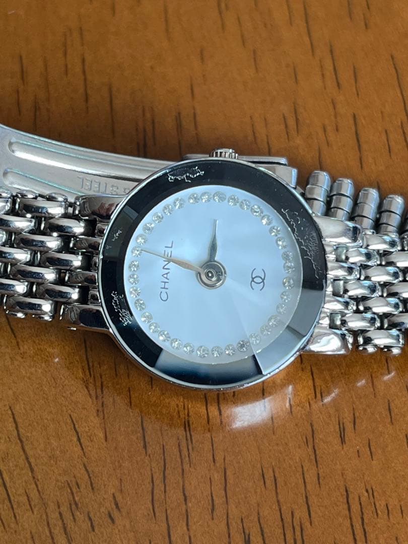 CHANEL シャネル　FR.54243 レディース クオーツ 稼働品