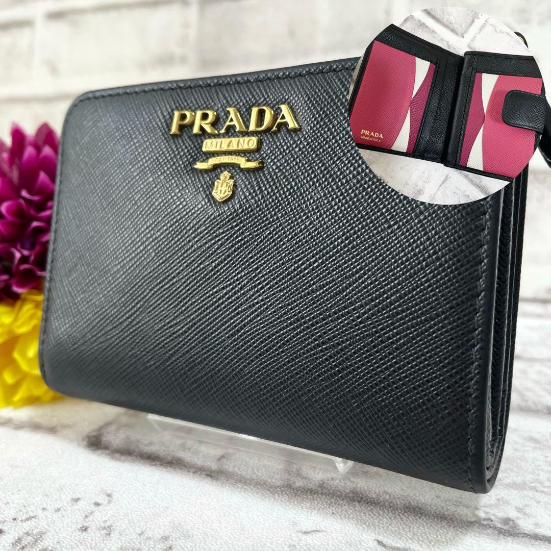 未使用級✨プラダ　現行　２つ折り財布　バイカラー　黒×ピンク　RFIDタグ